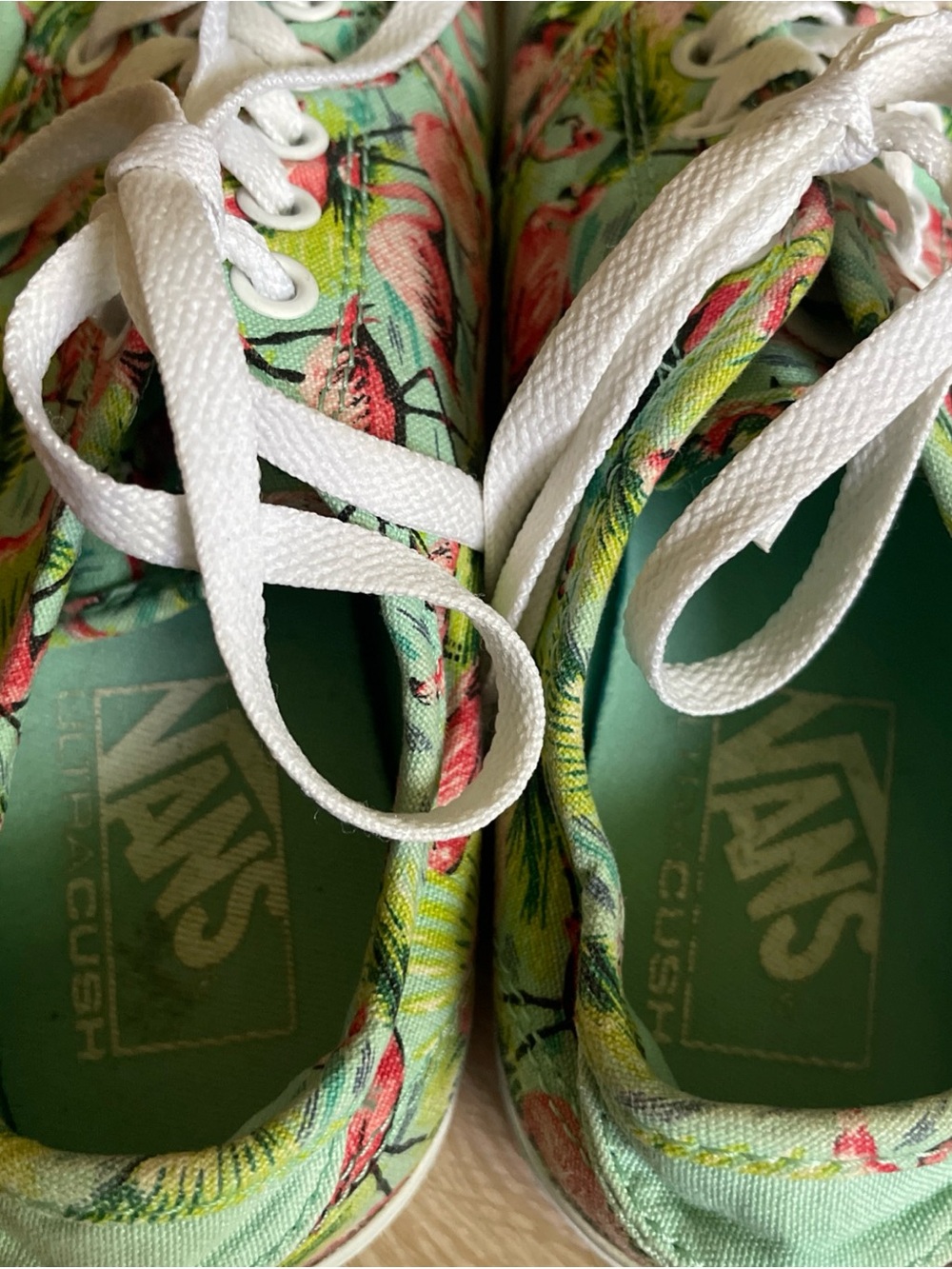 VANS ultra cush low skate shoes flamingo print 6.5 - Picture 6 of 8